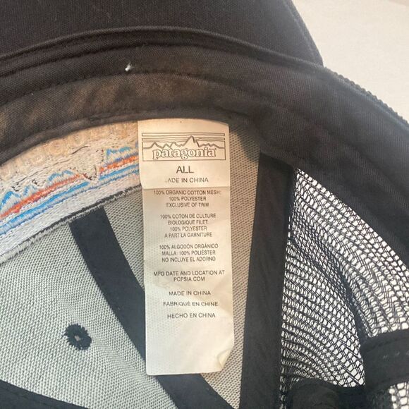 Patagonia Mountain Logo Mesh Trucker Hat Cap Snapback Black‎ - Picture 5 of 5